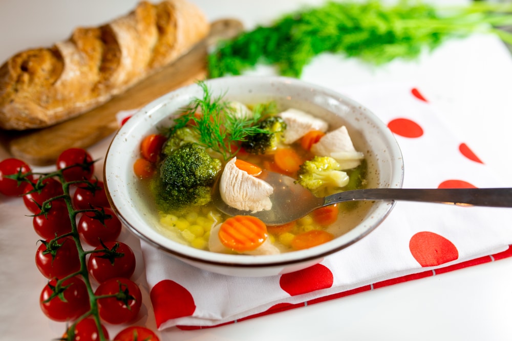 Фото рецепта - Суп с овощами и куриным филе - шаг 5