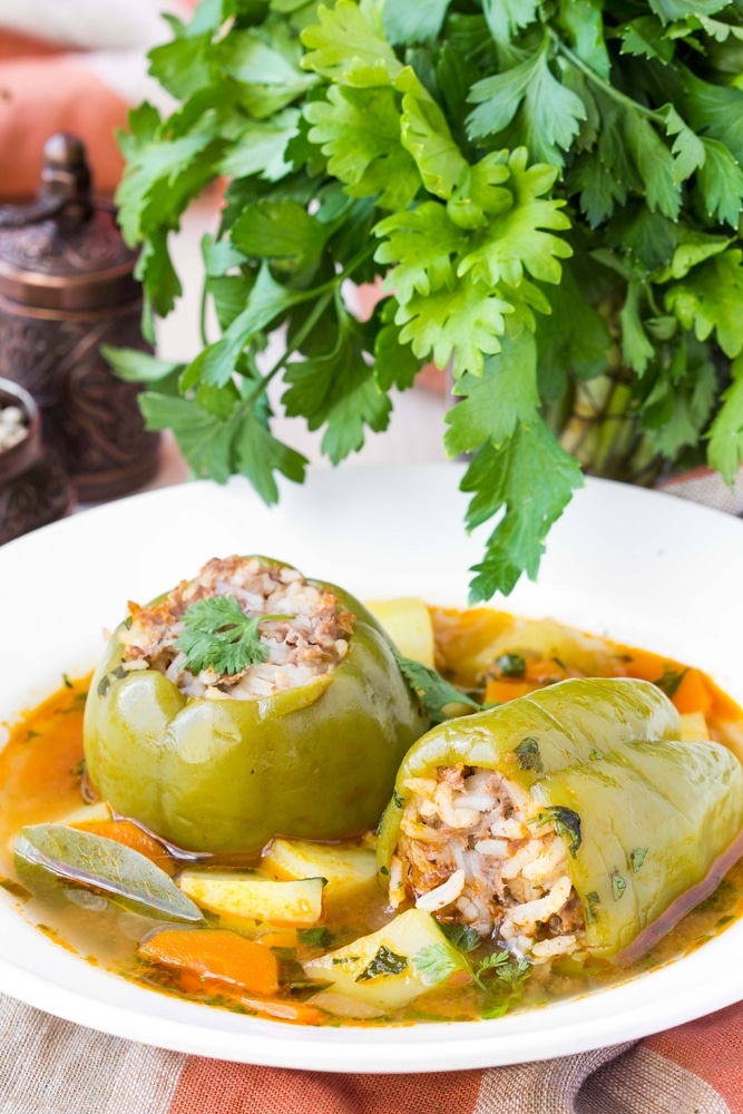 Фаршированный перец с мясом и рисом