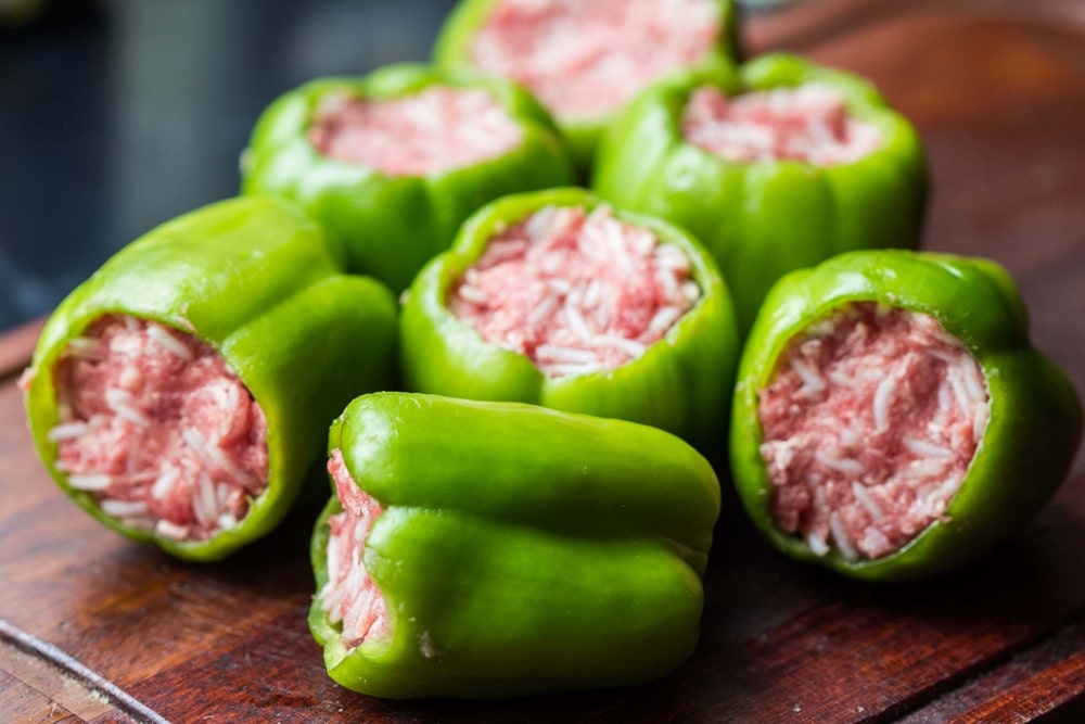 Фото рецепта - Фаршированный перец с мясом и рисом - шаг 3