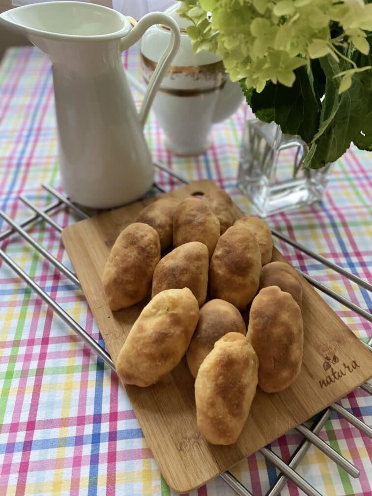 Пирожки с капустой и яйцами, как у бабушки