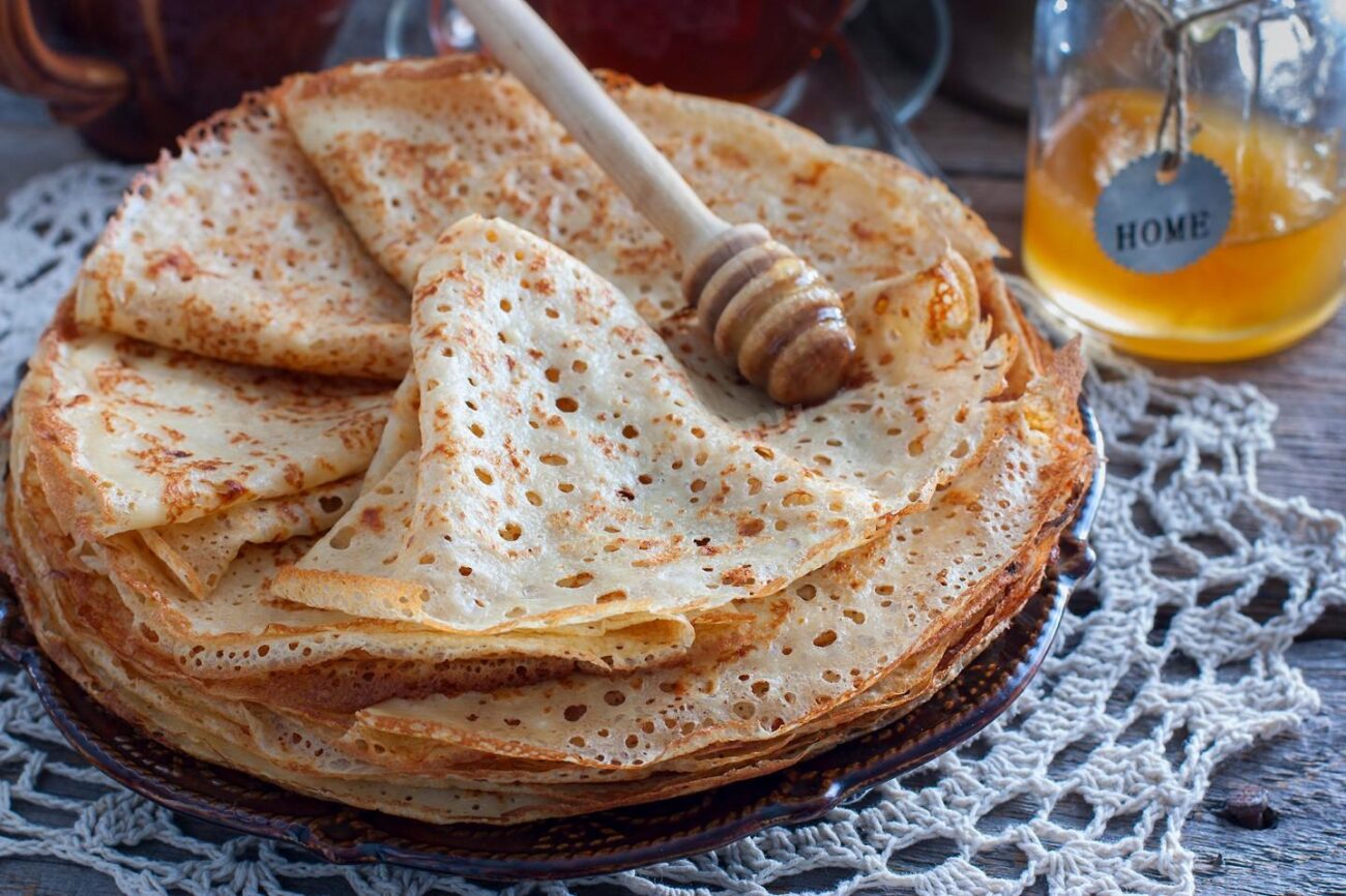 Ажурные блины в дырочку
