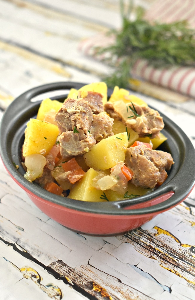 Картошка в рукаве со свининой, овощами и сметаной
