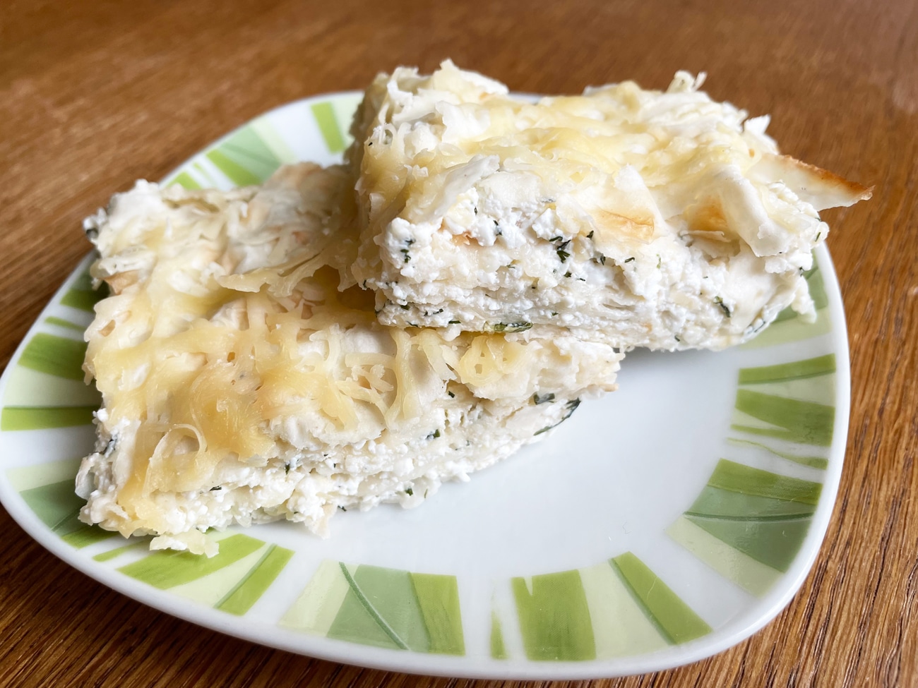 Пирог из лаваша с творогом и сыром