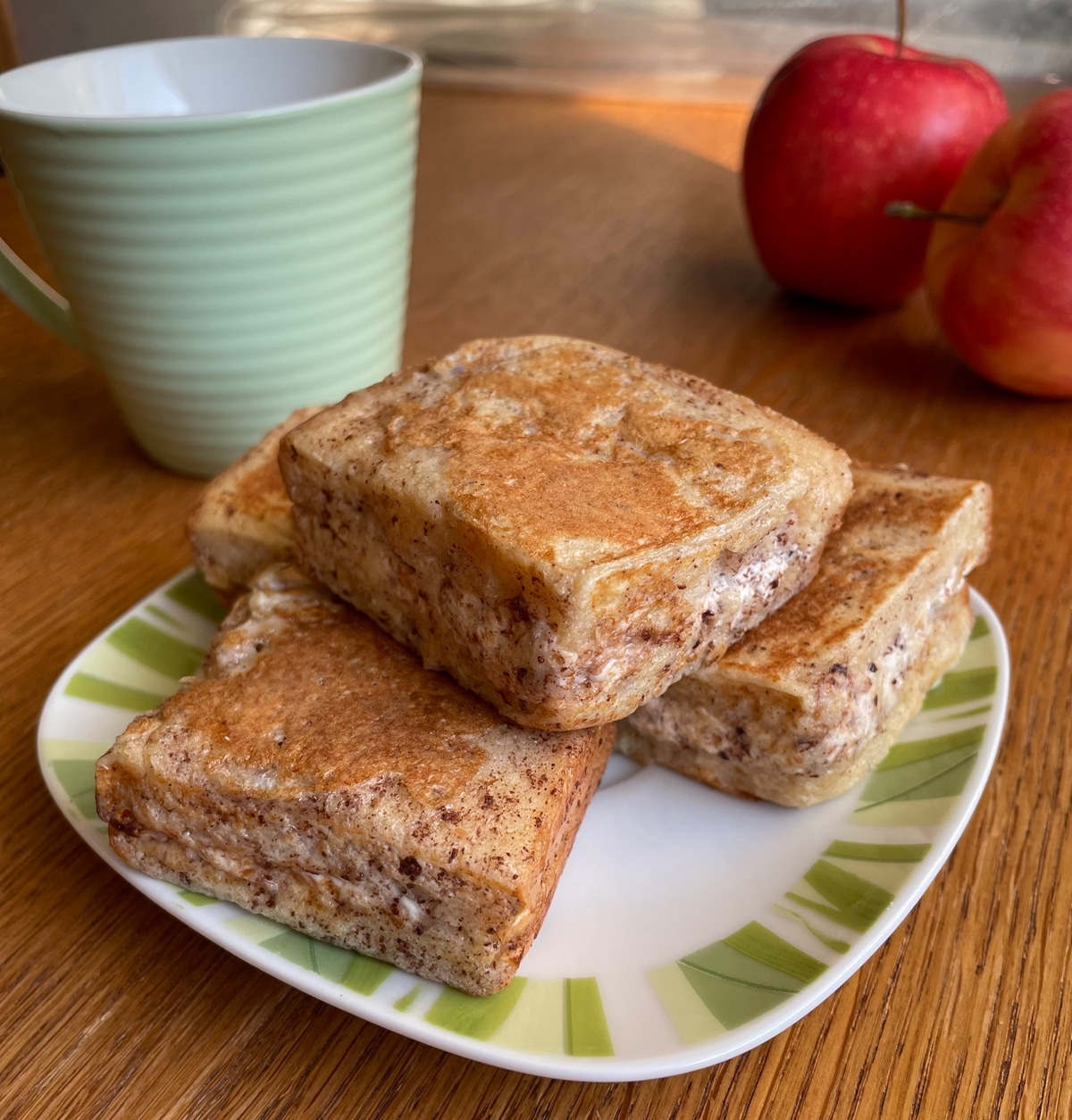 Гренки с творогом и корицей