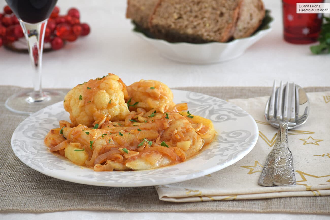 Треска с цветной капустой и картофелем