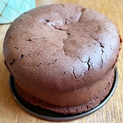 Мега шоколадный бисквит (на горячем шоколаде)